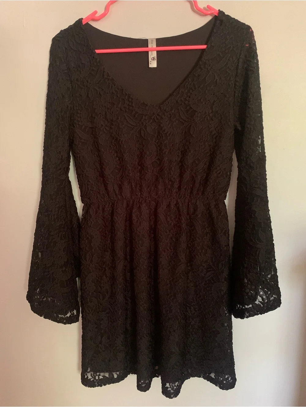 Pink Owl Black Lace Long-Sleeve V-Neck mini Dress, size Small